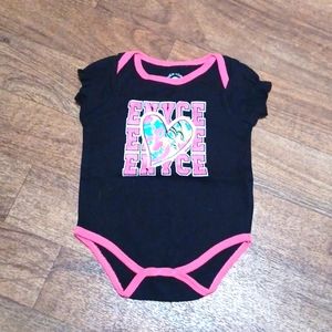 Enyce oneie size 6-9M